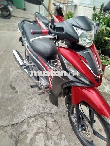Cần bán xe wave rsx 2018