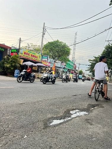 MẶT TIỀN NGUYỄN THỊ BÚP - SHR - BUÔN BÁN MỌI NGÀNH NGHỀ