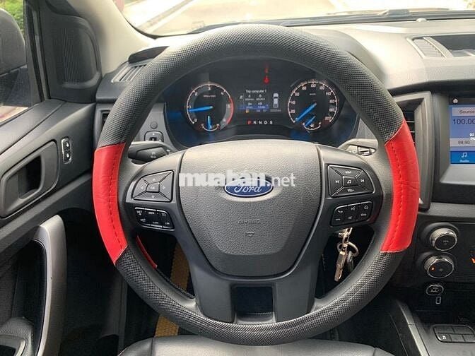 Ford Ranger XLS 2022 máy dầu số tự động