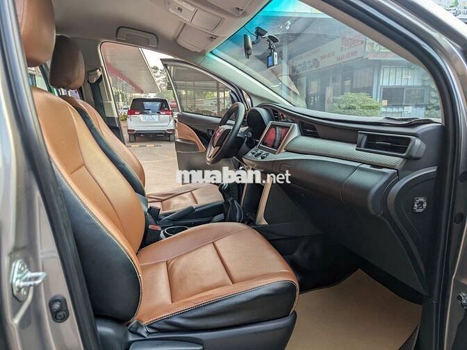 Bán Innova E 2020 mẫu 2021 Odo 6 vạn còn rất đẹp