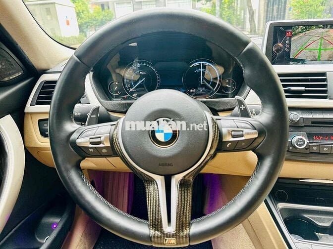 BMW 320i 2015