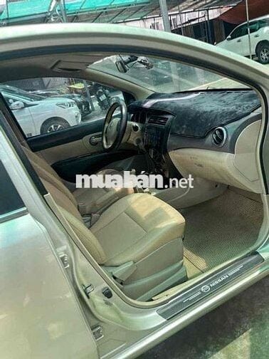 Nissan Livina 2011 7 chổ ngồi Xe nhật siu bền
