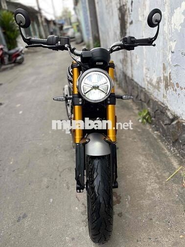 Triumph Speed 400 odo 130km biển Sài Gòn
