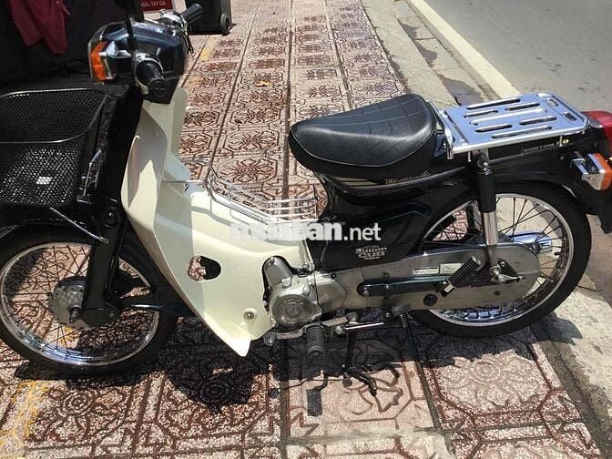 xe cub Nhật 90 cc màu xanh nhớt đk 1996