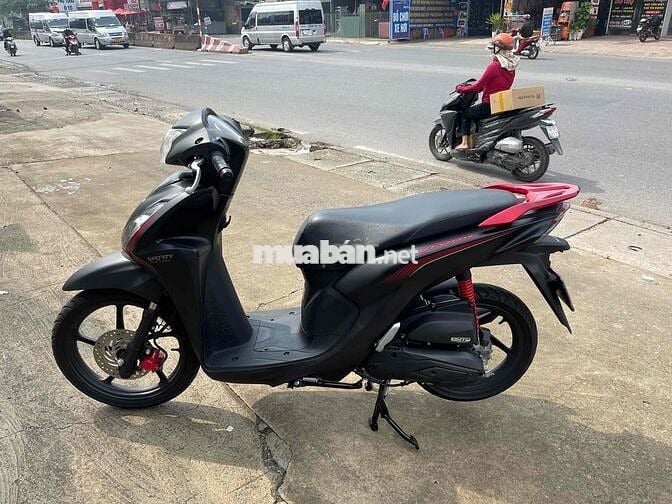 Vision 2023 bản thể thao chính chủ có bán trả góp