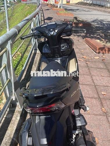 xe nhà thừa ở quê không đi muốn bán lại
