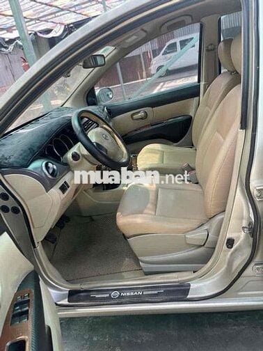 Nissan Livina 2011 7 chổ ngồi Xe nhật siu bền