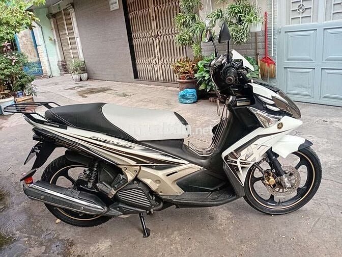 Novou 5,bstp,ký giấy được,đẹp mạnh,nguyên zin.