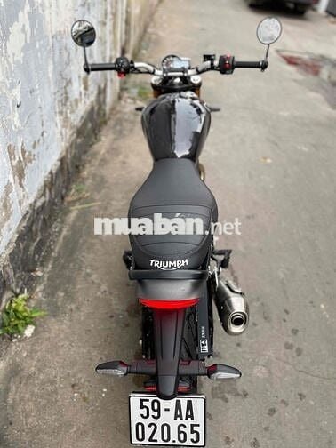 Triumph Speed 400 odo 130km biển Sài Gòn