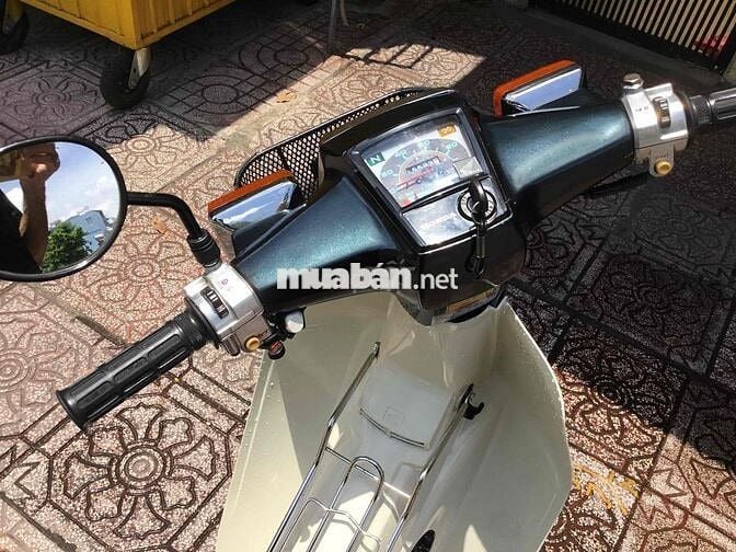 xe cub Nhật 90 cc màu xanh nhớt đk 1996