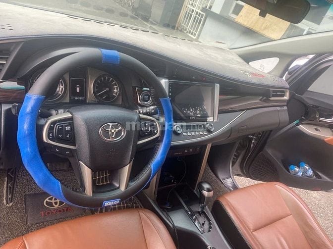 Toyota Innova 2017 2.0V - 165000 km