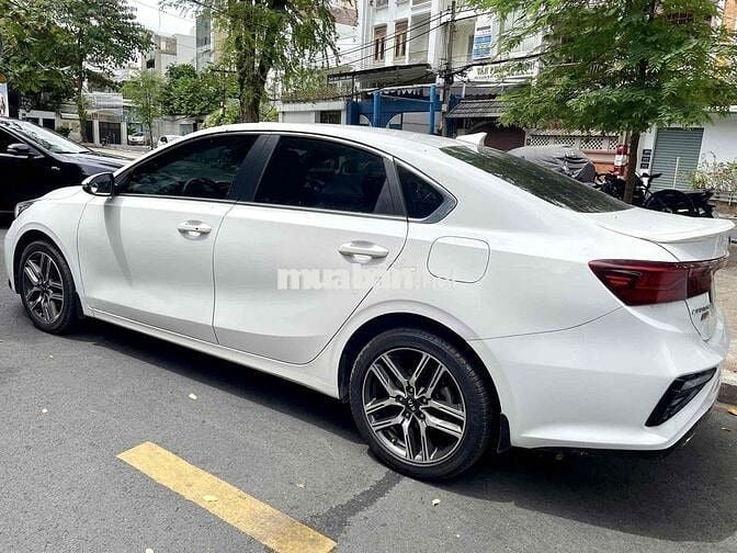 🚗 KIA Cerato AT 2.0 Premium – Chính chủ – Giá tốt