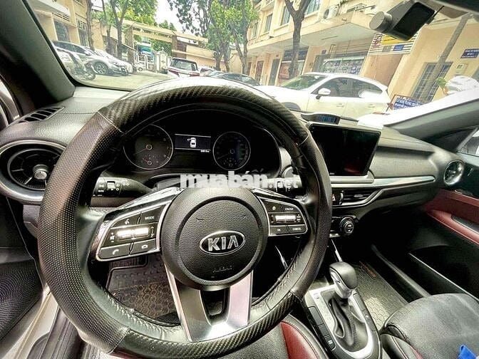 🚗 KIA Cerato AT 2.0 Premium – Chính chủ – Giá tốt