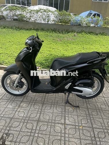 Xe Sh 125i đời 2018 màu đen