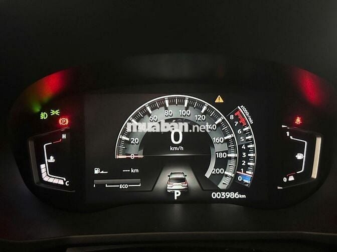 Mitsubishi Xpander Cross 2025  - 4000 km