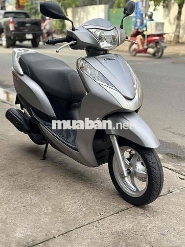 HONDA LEAD 125 MÀU XÁM BẠC CÒN ĐẸP VÀ MỚI -95%