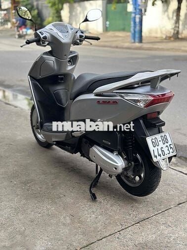 HONDA LEAD 125 MÀU XÁM BẠC CÒN ĐẸP VÀ MỚI -95%