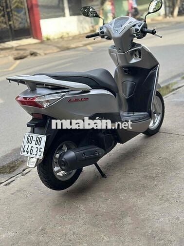 HONDA LEAD 125 MÀU XÁM BẠC CÒN ĐẸP VÀ MỚI -95%