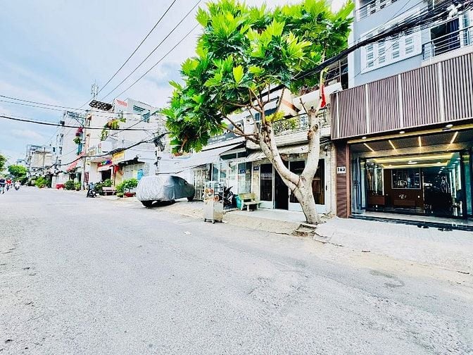 Bán nhà mặt tiền đẹp 3 lầu (4x13) 183 Đường số 4 p16 Gò Vấp