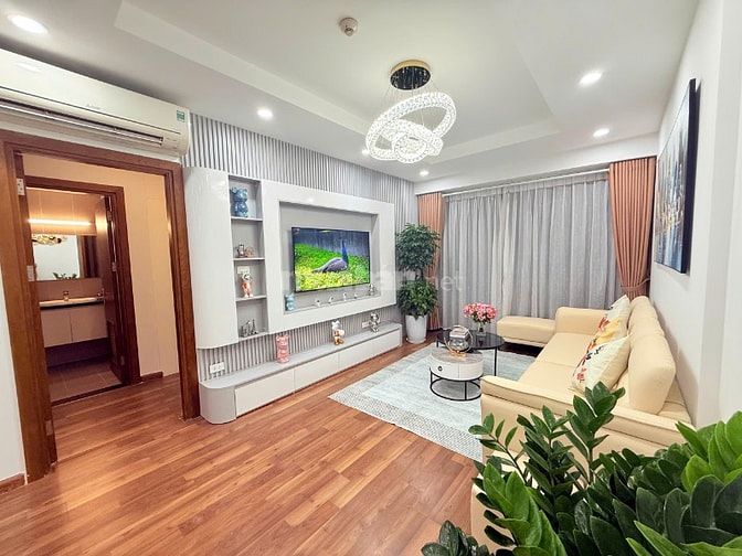 (Căn hoa hậu). Cần bán gấp 2 ngủ Goldmark City-Full nội thất 