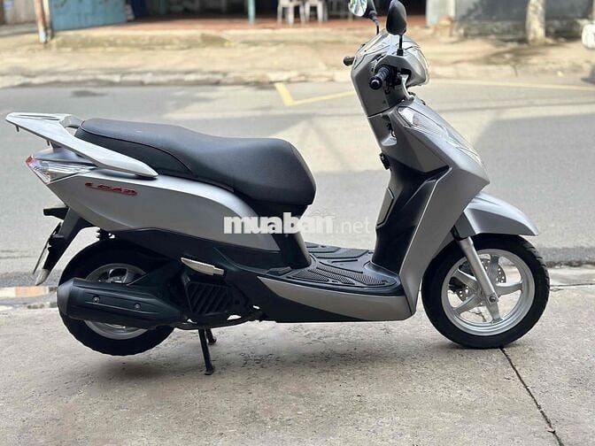 HONDA LEAD 125 MÀU XÁM BẠC CÒN ĐẸP VÀ MỚI -95%