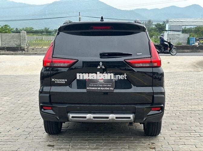Mitsubishi Xpander Cross 2025  - 4000 km