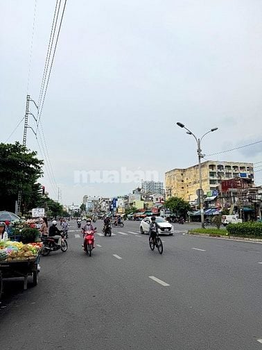 BÁN NHÀ MẶT TIỀN : 304 BÌNH TIÊN - P. 4 - Q. 6 - TPHCM
