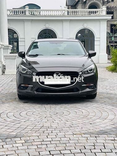 Mazda 3 2018 1.5 AT Sedan - 77000 km
