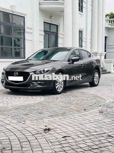 Mazda 3 2018 1.5 AT Sedan - 77000 km
