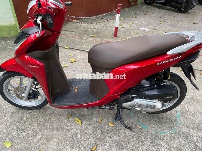 Dư dùng cần bán xe visson 2016 màu đỏ bsố TPHCM