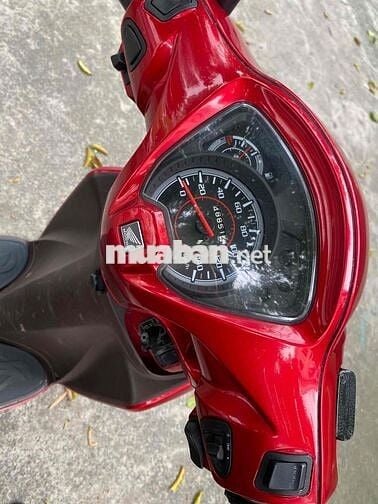 Dư dùng cần bán xe visson 2016 màu đỏ bsố TPHCM