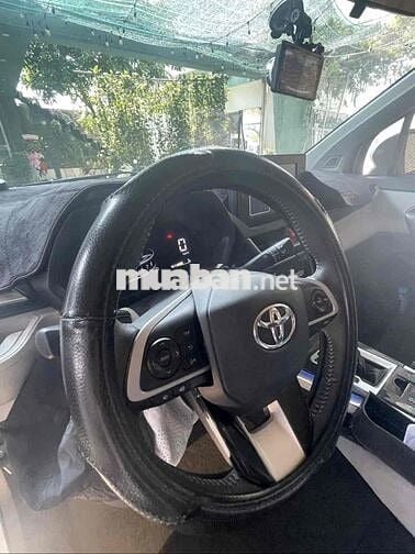 Toyota Veloz Cross 2022 CVT mua từ mới