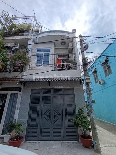 Nhà 2 mặt tiền xe hơi tránh nhau 1T1L