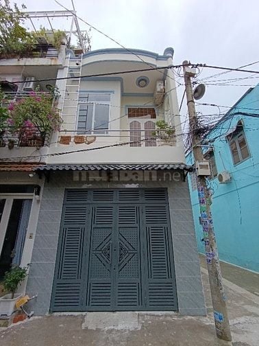 Nhà 2 mặt tiền xe hơi tránh nhau 1T1L