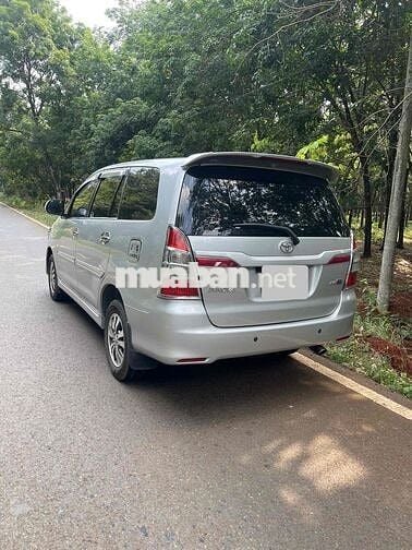 Toyota Innova 2016 2.0E - 160489 km