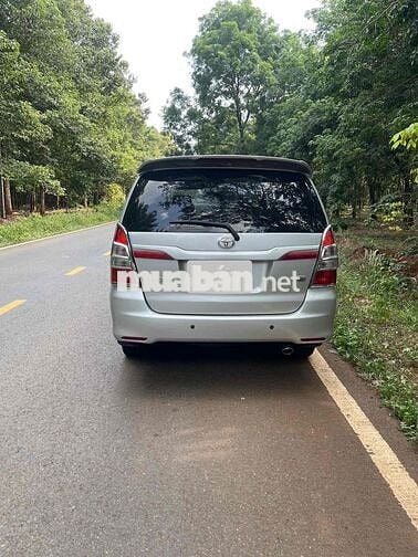 Toyota Innova 2016 2.0E - 160489 km