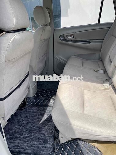Toyota Innova 2016 2.0E - 160489 km