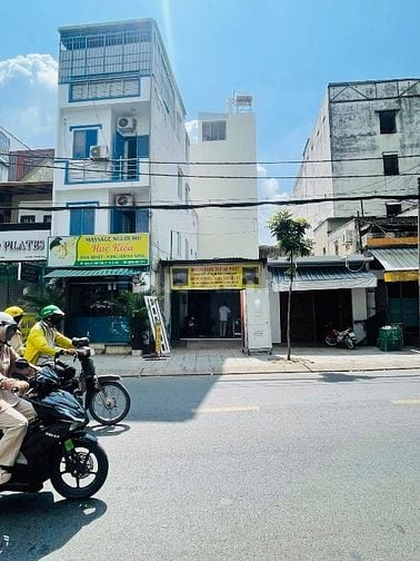 Bán nhà mặt tiền rẻ rộng (4,65x11,5) 628 Lê Văn Thọ P13 Gò Vấp