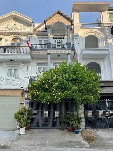 BÁN NHÀ MẶT TIỀN 10m, NHÀ BÈ: KINH DOANH NGAY, SỔ ĐỎ TRAO TAY!
