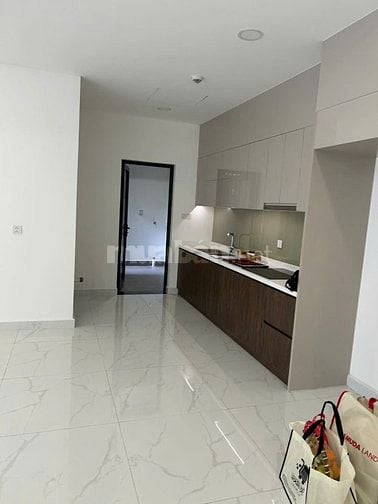 Cho thuê căn hộ trệt Diamond Brilliant Celadon City 112m2, 2 PN +1