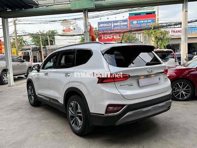 Hyundai Santafe 2021 Xăng 2 Cầu- 40000 Km