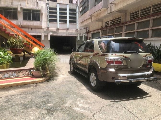 Toyota Fortuner 2010 2.7V 120.000
