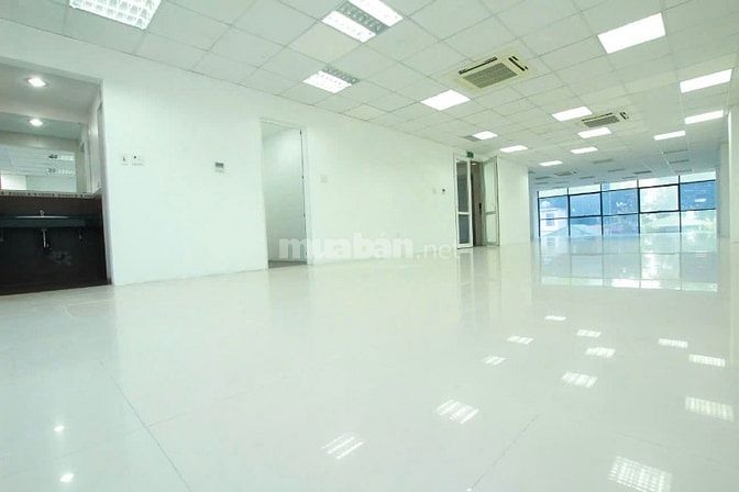 Cho thuê toà nhà mặt tiền Phạm Ngọc Thạch, Phường Võ Thị Sáu, Quận 3.