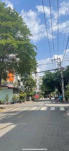 CHÍNH CHỦ BÁN NHÀ MẶT TIỀN ĐƯỜNG NGUYỄN VĂN HUYÊN, PHƯỜNG TÂN THÀNH