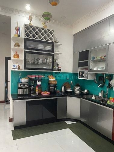 CHÍNH CHỦ BÁN NHÀ MẶT TIỀN ĐƯỜNG NGUYỄN VĂN HUYÊN, PHƯỜNG TÂN THÀNH
