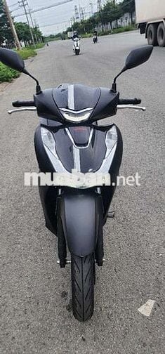 XE ÍT ĐI NÊN CẦN BÁN