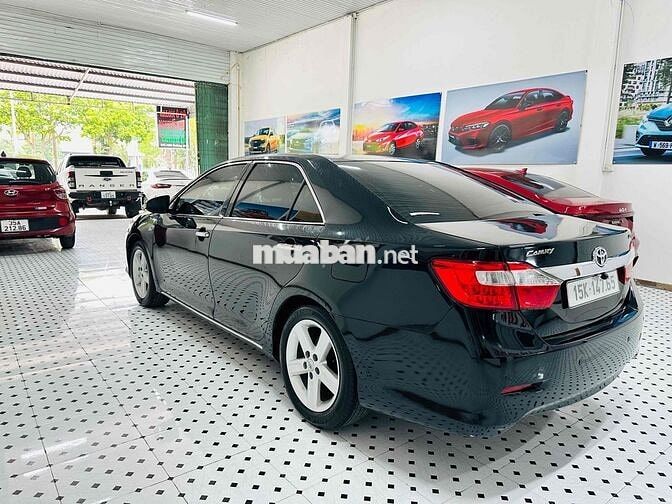 Toyota Camry 2014 2.5Q