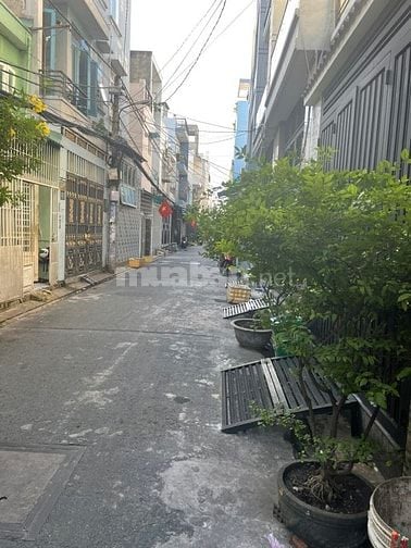 BÁN NHÀ MT nội bộ 81 đg 702 hồng bàng. DT3,4-15m, 2lầu đúc DTSD180m2