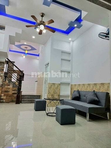 BÁN NHÀ MT nội bộ 81 đg 702 hồng bàng. DT3,4-15m, 2lầu đúc DTSD180m2