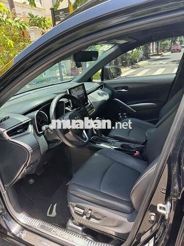 Corolla Cross 2020 1.8V gia đình giữ cẩn thận bán